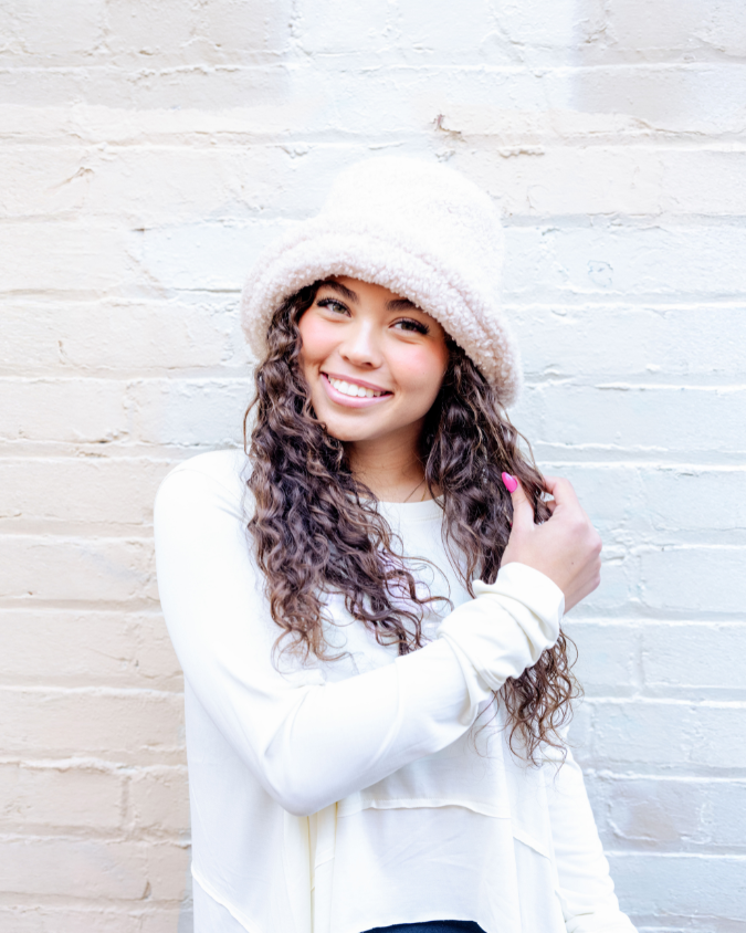 Luna ā Off-White Flowy Long Sleeve with Iridescent Pearl Logo šš¤