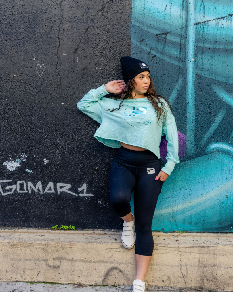 Jaden β Turquoise Long Sleeve with Open Back πβ¨