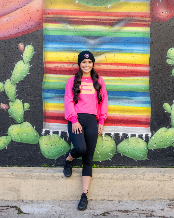 Nikki ā Hot Pink Open Back Long Sleeve with Peach Accents šš