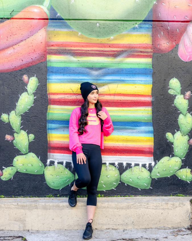 Nikki ā Hot Pink Open Back Long Sleeve with Peach Accents šš